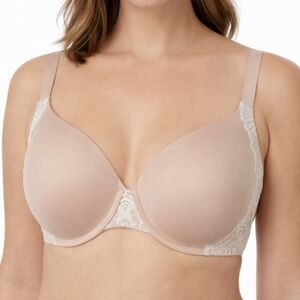 Vanity Fair Flattering Lift Underwire Bra in Beige Size 36C